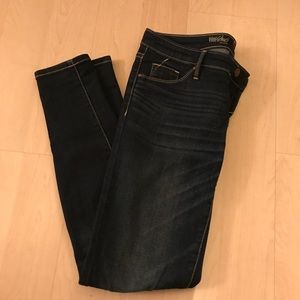 Mid rise Skinny Jeans